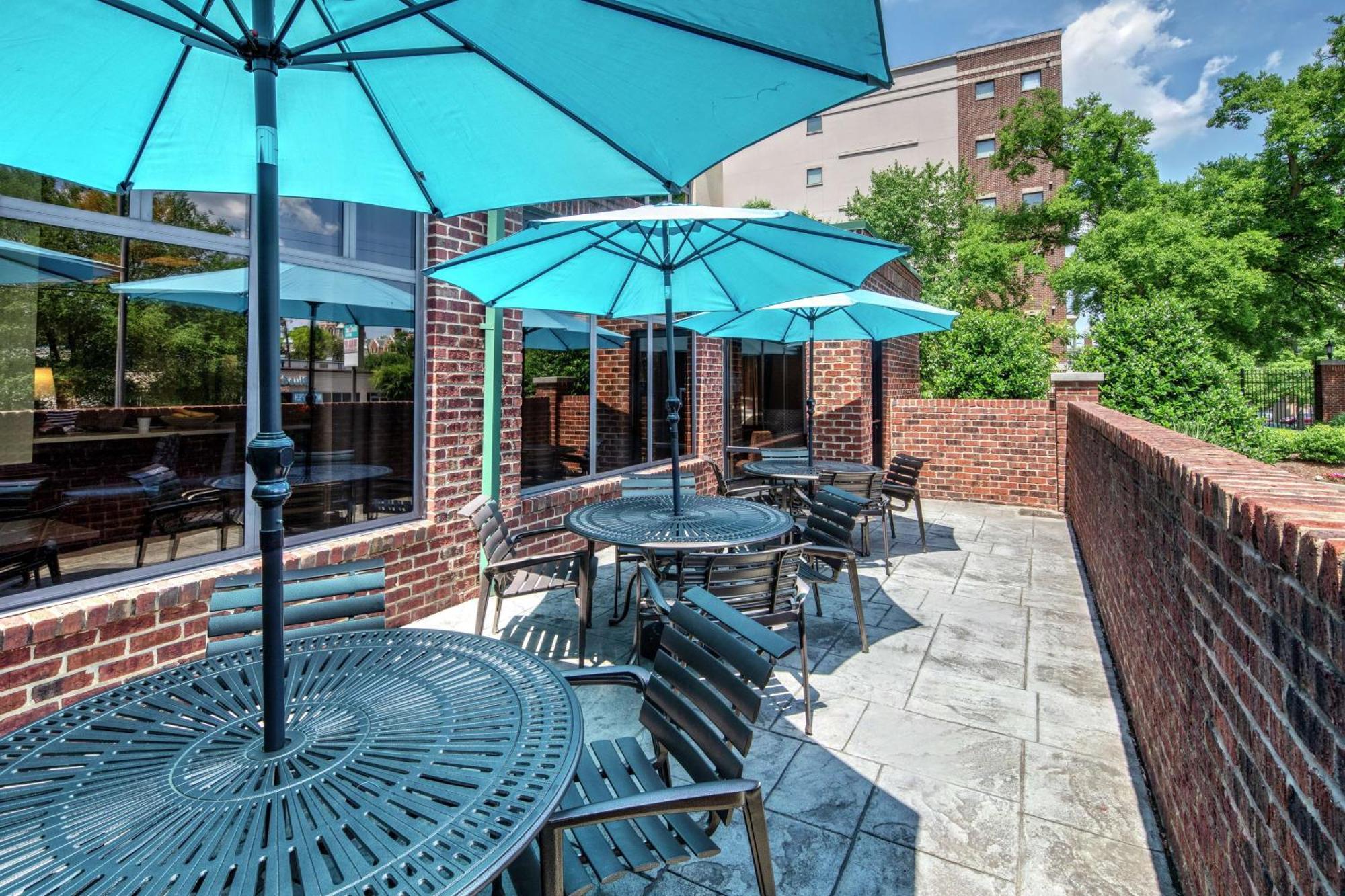 Hampton & Nashville-vanderbilt-elliston Place Hotel