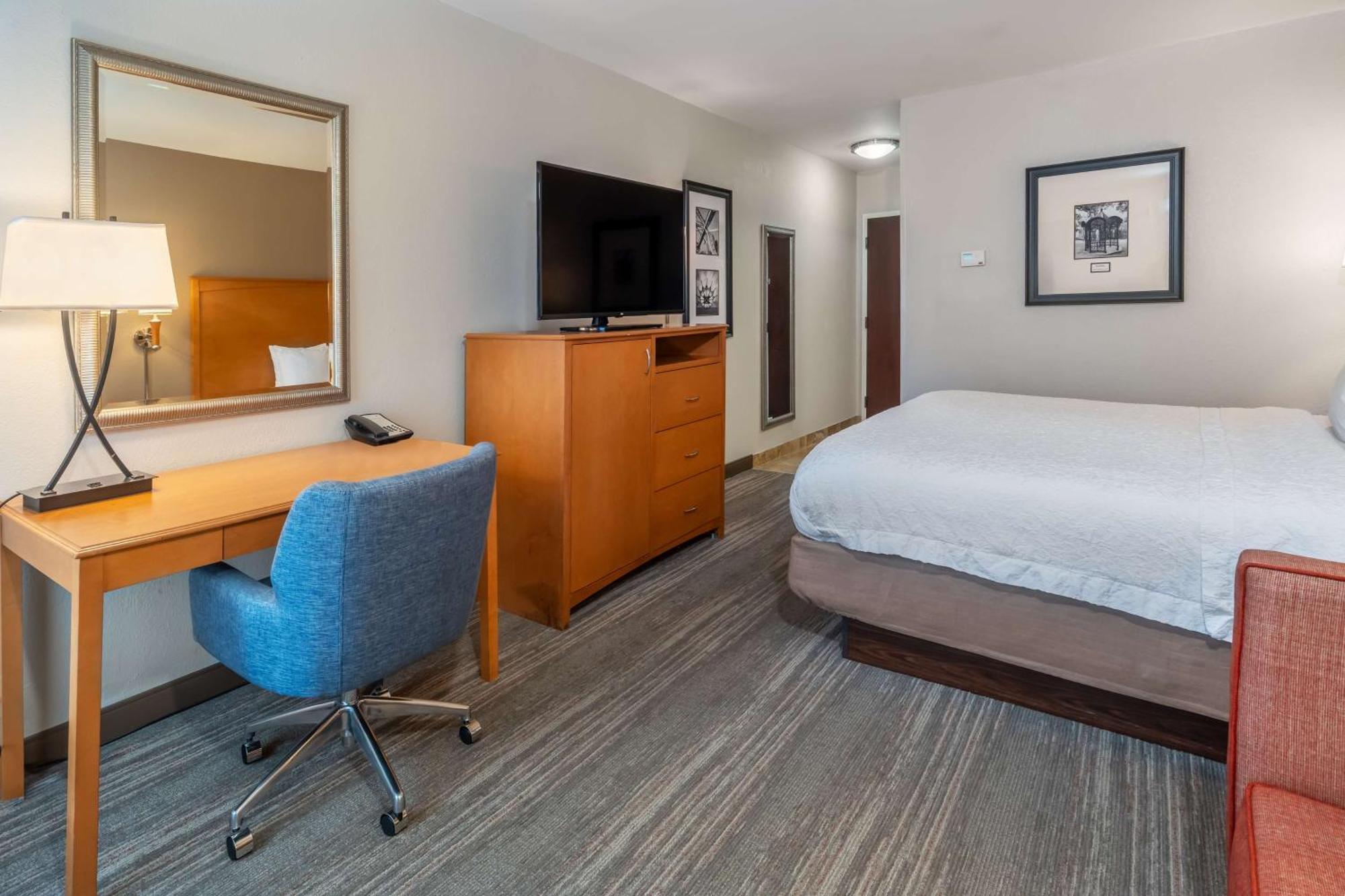 Hampton & Nashville-vanderbilt-elliston Place 3*