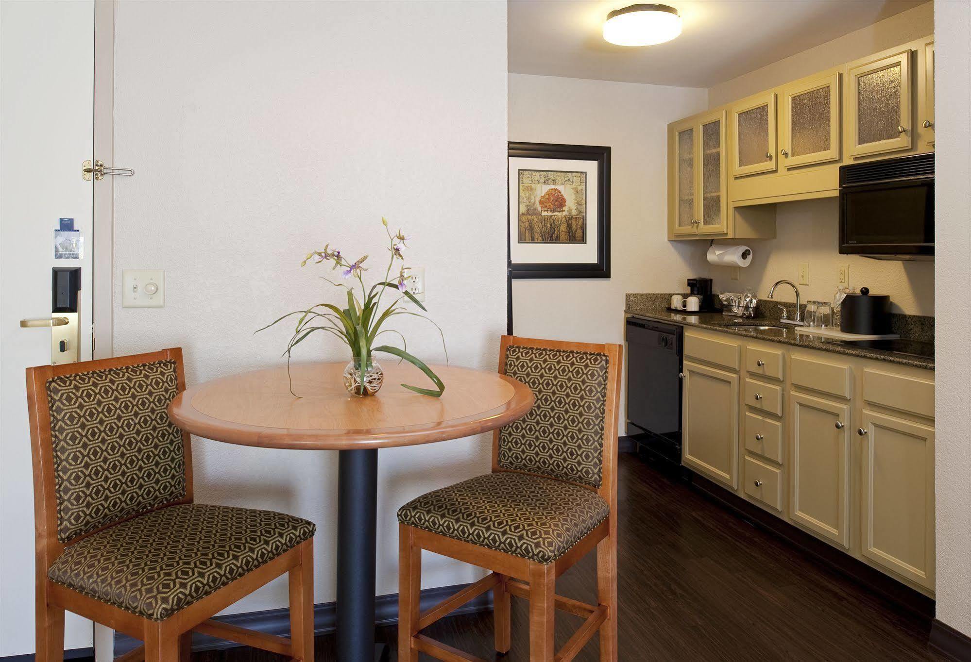 Hampton & Nashville-vanderbilt-elliston Place Hotel Nashville
